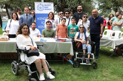 Nilüfer’de engeller sevgi ile aşılıyor