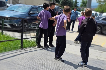 Marketten alınan çiğköfte öğrencileri zehirledi
