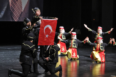 Büyükşehir’den ailelere özel sanat gecesi