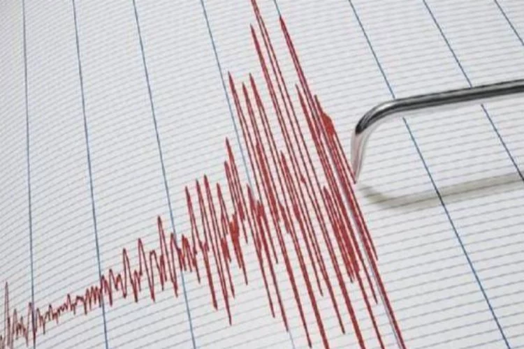 Antalya Kaş'ta 4 büyüküğünde deprem