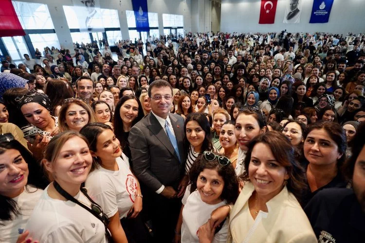 Başkan İmamoğlu, İstanbul'un kanatsız meleklerine seslendi
