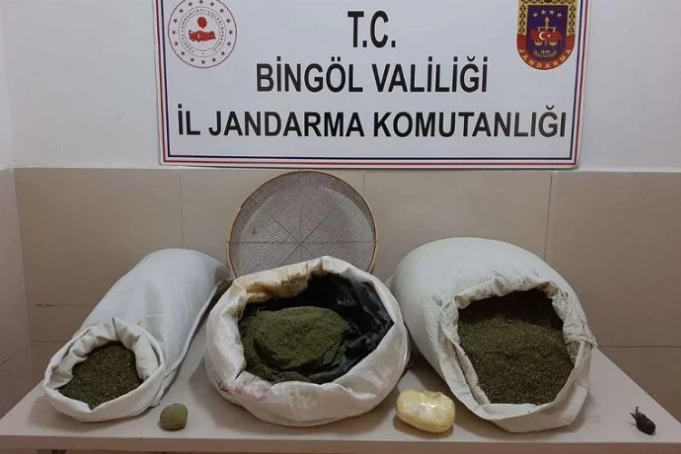 Bingöl’de 24 kilogram toz esrar ele geçirildi