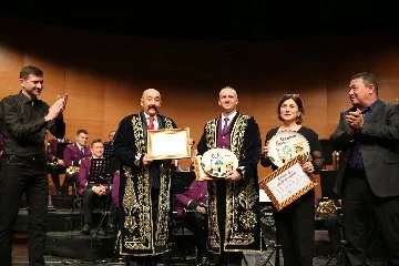 Bursa’da Özbek melodileri