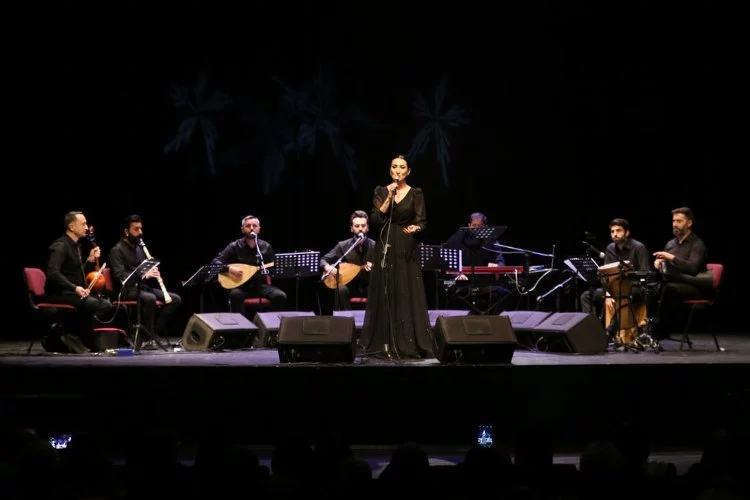 Bursa Tayyare'de 'Halk Müziği' gecesi