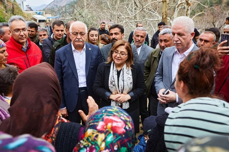 Gaziantep'ten İslahiye'ye 'çilek üretimi'ne destek