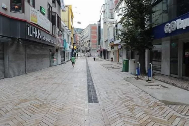 Kocaeli İzmit'te muhalefetin 'Fethiye Caddesi' polemiği