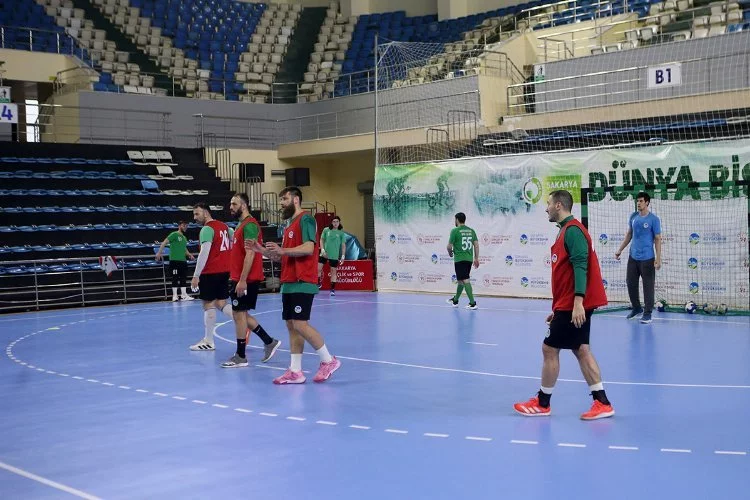 Sakarya Hentbol'de Türkiye Kupası hazırlıklarını tamamladı
