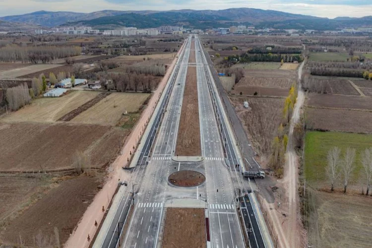 Sivas'ta Recep Tayyip Erdoğan Bulvarı trafiğe açıldı